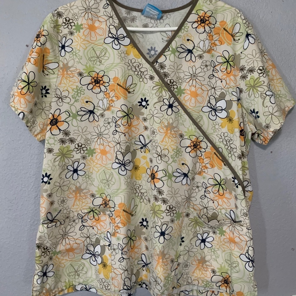 Women's Scrub Top